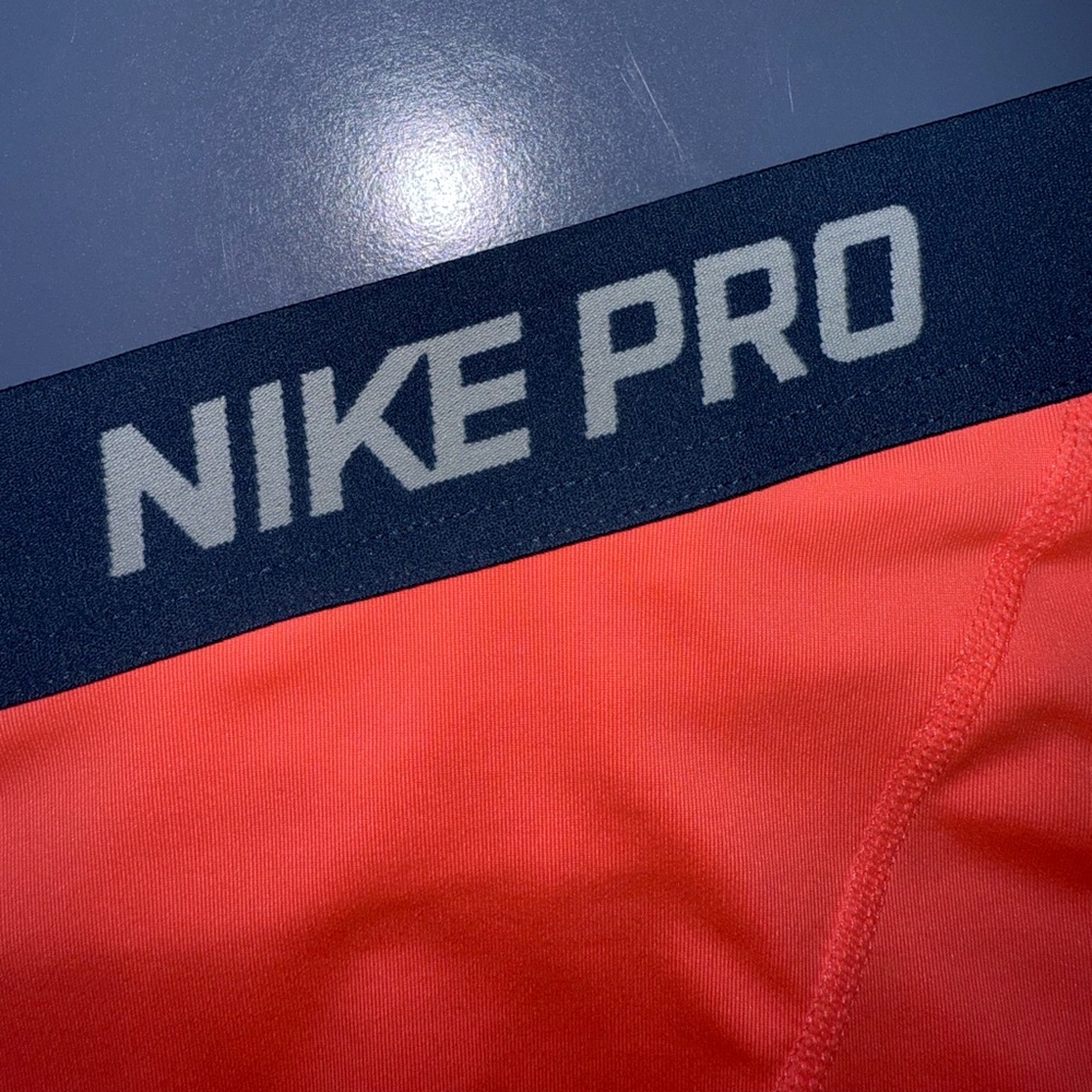Rare Nike Pro Shorts - Picture 6 of 10